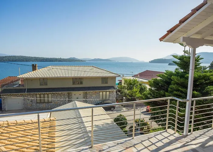 Oikia Demetria Lefkas Casa vacanze *